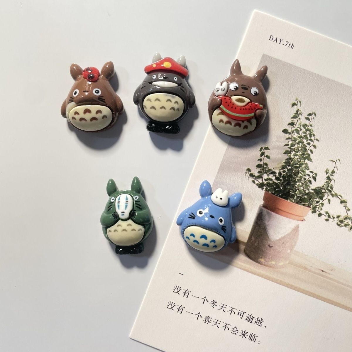 Home Decor Solution - Imã de Geladeira de Resina Totoro
